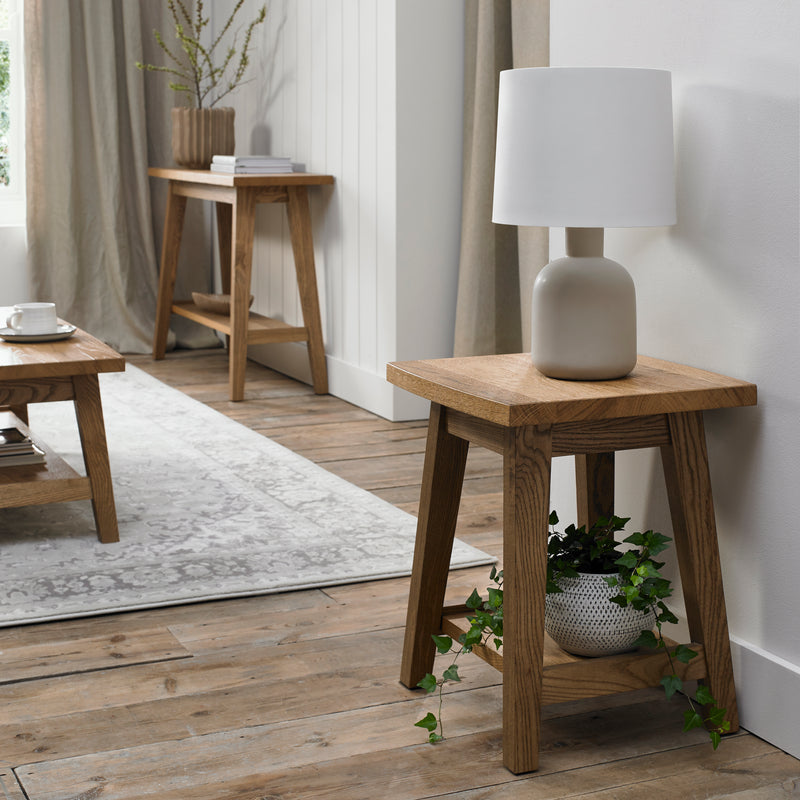 Kendal Lamp table